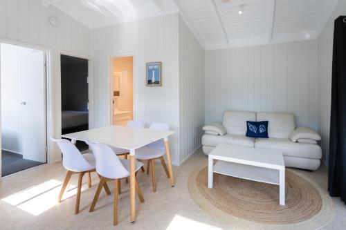 2 bedrooms, 2 beds