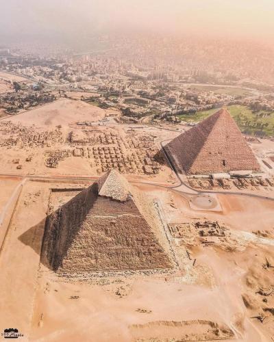The Sun, Sand, and Pyramids of Heaven The Sun, Sand, and Pyramids of Heaven