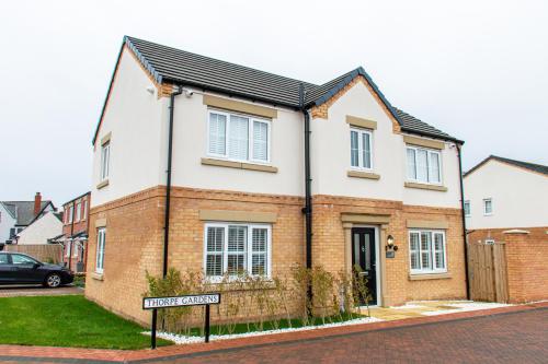 Lovely 4 Bedroom House Near Doncaster Racecourse!