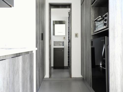 L W H Hotel & Glamping Container Park in 科曼希拉
