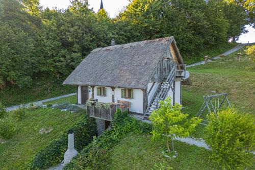 Vineyard Cottage Skatlar 2