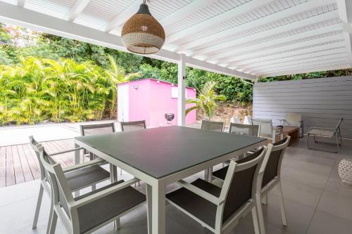 Three-Bedroom House image 4