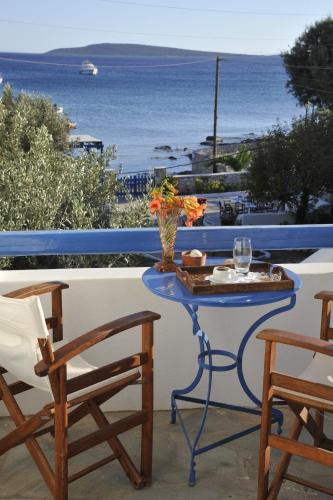 George's beach studios Aliki Paros near Paros National Airport