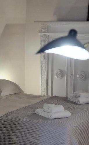 Enchanting Apartment with Patio, Lungarno Firenze