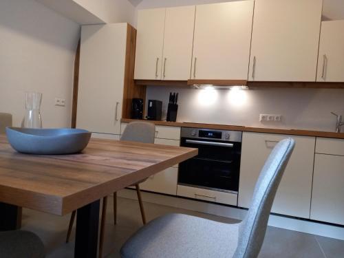 NRV twee-persoonskamer met gemeenschappelijke keuken NRV twee-persoonskamer met gemeenschappelijke keuken