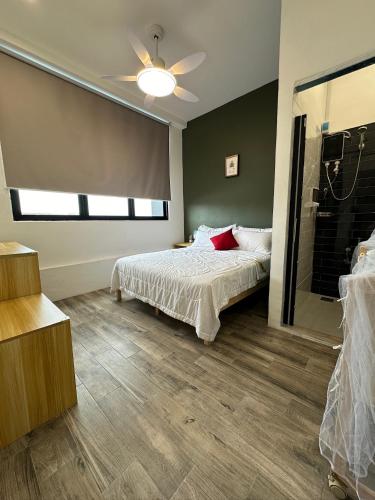 Catus Theme Walk Up Apartment Matang near VH Green Nature Park