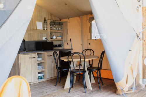 Konyha, Great Ocean Road Glamping - BIG4 Aireys Inlet in Great Ocean Road - Aireys Inlet
