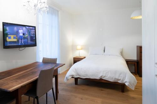 1 double bed