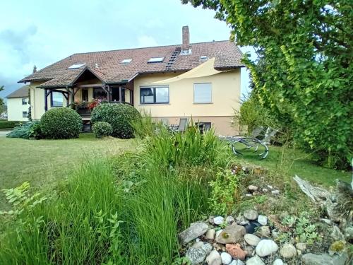 Viesnīcas āriene, Ferienwohnung Margit in Sulzfeld (Rhon-Grabfeld)