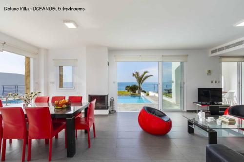 BLUE CORAL BEACH VILLAS three exclusive villas - Poseidon - Nautilus - Oceanos - and - Baby Coral bungalow 2