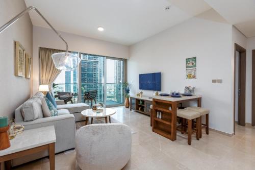 Allsopp & Allsopp - Near Burj Khalifa and Dubai Mall 1-Bedroom Apartment in Grande Residences, Downtown, Dubai (Foto 5)