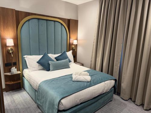 St Mark Hotel - image 2