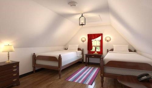 Colonial Houses - A Colonial Williamsburg Hotel - image 2