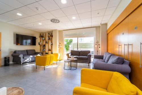 sala de TV, Vistamar Hotel Luxury Wellness By DLV -Adults Only- in Villajoyosa