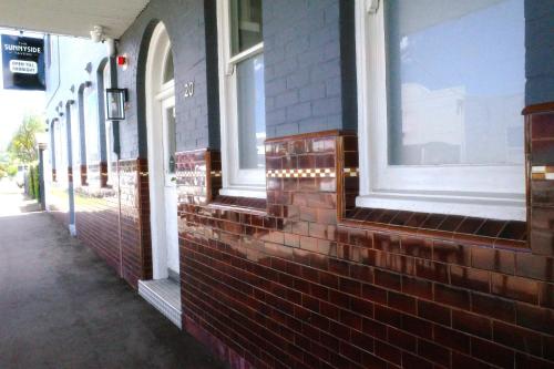 The Sunnyside Tavern, Broadmeadow Room Type - Twin Room with Shared Bathroom
