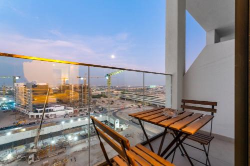 Urban Luxe Studio in Dubai - image 8