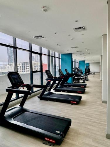 Urban Luxe Studio in Dubai - image 6