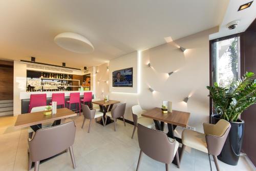 Budget Hotel Victoria - image 14