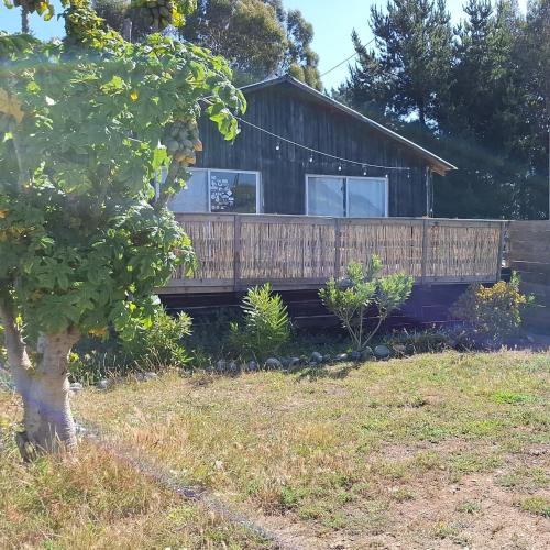 2 bedrooms, 5 beds
