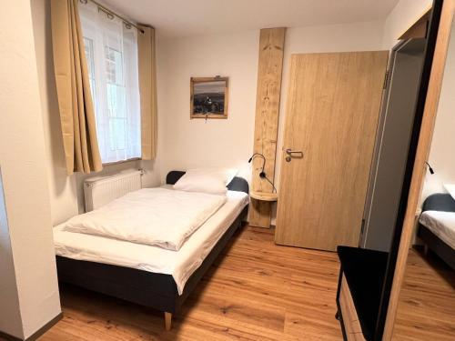 1 twin bed