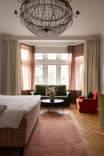 Junior Suite image 6