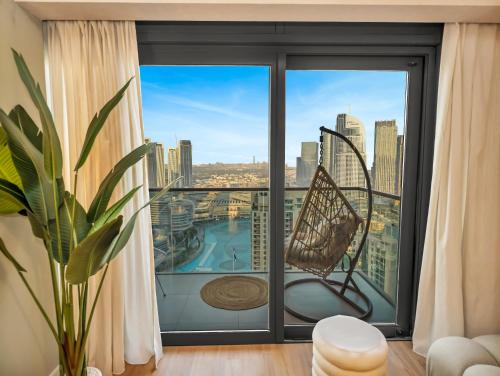 Wabi-Sabi Style Fountain-View 4 BR Apt in the Sky, Dubai (photo 5)