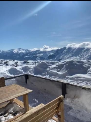 Cottage in Gudauri, Гудаури (фото 3)