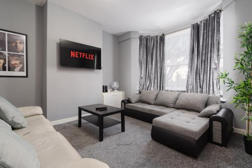 Serviced Accommodation Liverpool by Tomla- Free Parking, Liverpool (photo 9)