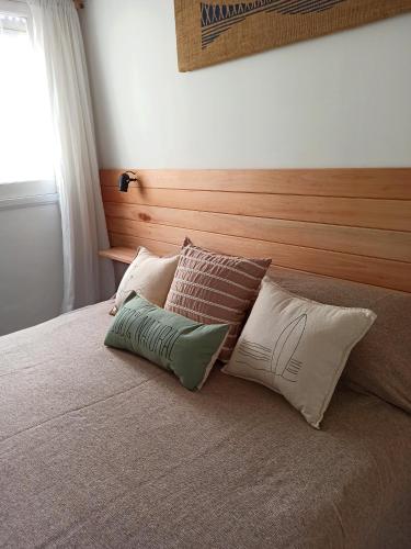 One-Bedroom Apartment image 3