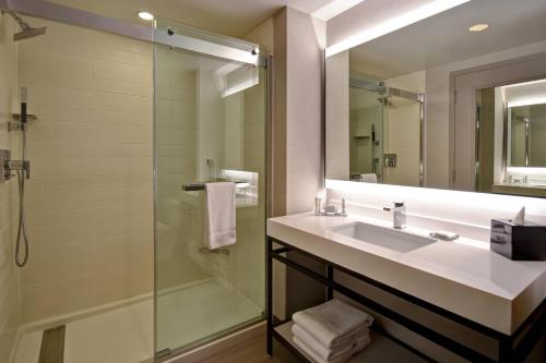 622944933 Dallas/Fort Worth Marriott Hotel & Golf Club at Champions Circle