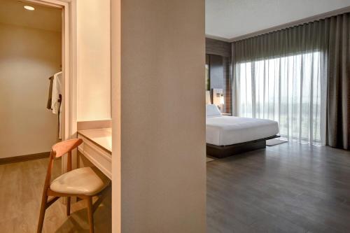 622945004 Dallas/Fort Worth Marriott Hotel & Golf Club at Champions Circle