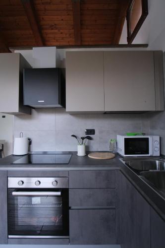 кухня, Il Noccioleto holiday home in Джиффоні-Валле-П'яна