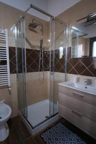 Ванна кімната, Il Noccioleto holiday home in Джиффоні-Валле-П'яна