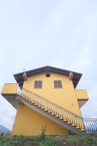 Зовнішній вигляд готелю, Il Noccioleto holiday home in Джиффоні-Валле-П'яна
