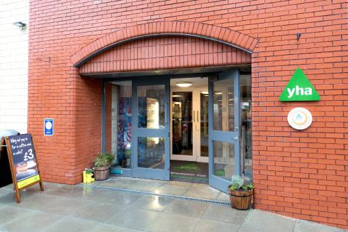 YHA Liverpool Albert Dock