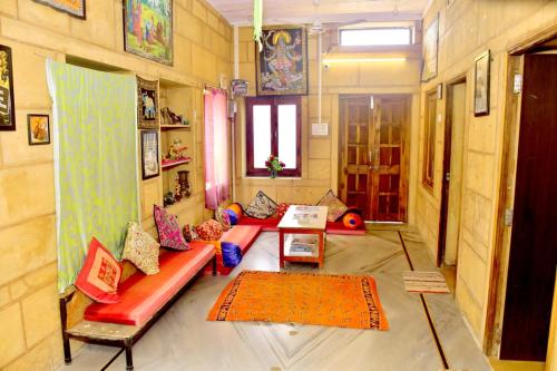 Shouting star hotel Shouting star hotel