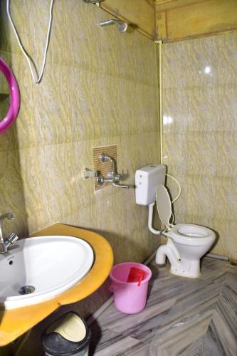 Shouting star hotel Shouting star hotel