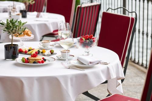 Hotel Villa Flori - image 8