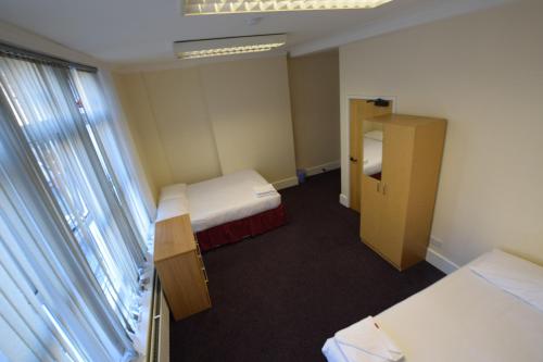 York Hotel - main image