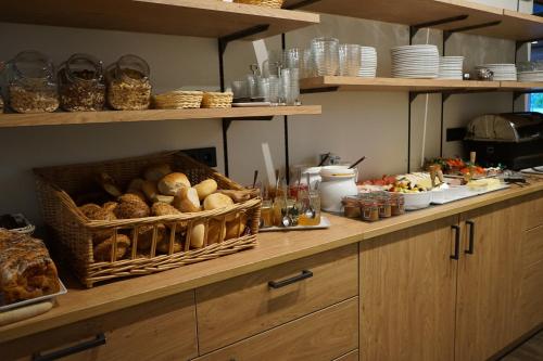 餐飲選擇, Gasthof Brennerei zum Forst in 克雷斯波洛安博登湖