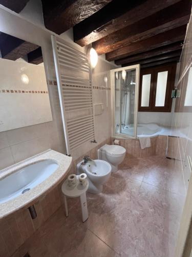 Hotel Castello - image 12