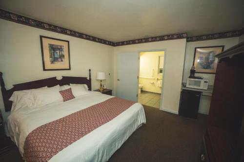 1 queen bed