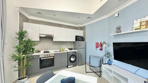 Spacious Luxury Studio Near Mall of the Emirates with Pool Access, Dubaj (zdjęcie 8)
