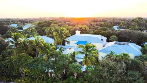 The Caribbean Court Boutique Hotel in Vero Beach, USA
