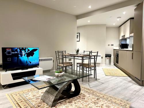 30Nights Offers l Premium Offers l Sleeps Up to 2 l Stunning View l 2 Bed 2 Bath Penthouse & Gym l City Centre JVT Short Lets, Birmingham (fotografie 2)