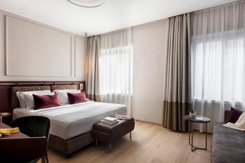 Adoro Hotel, Roma