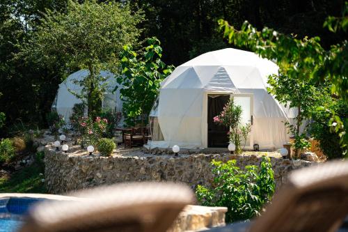 ZEN Relaxing Village in Rijeka Crnojevica