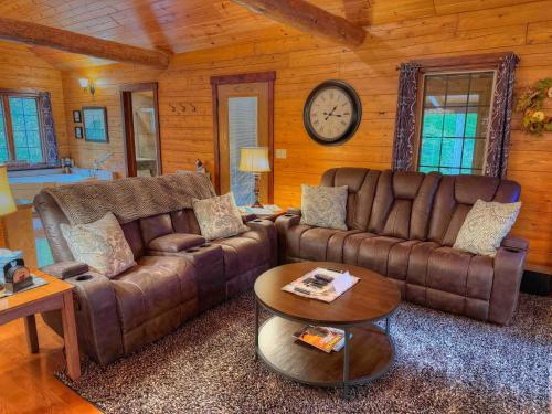 Ferngully Creek Cabins Ferngully Creek Cabins