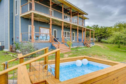 6bed 4bath 3 acres with 18i0 degree views pool firepit in Buchanan Dam