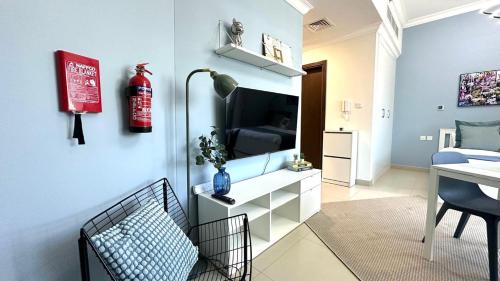 Spacious Luxury Studio Near Mall of the Emirates with Pool Access, Dubaj (zdjęcie 5)